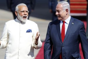 莫迪总理欢迎以色列总理开始印度之行万博3.0下载APP