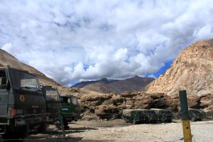 印度军队已经做好了在拉达克寒冷的冬天打一场全面战争的充分准备万博3.0下载APP