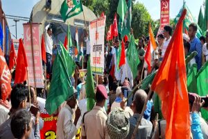 Bharat Bandh:比哈尔邦道路封锁，火车停运