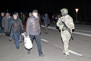 乌克兰城镇授权警察当场射杀抢劫者