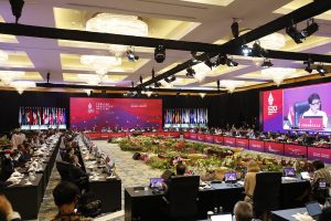 印尼敦促20国集团财长在应对全球经济威胁方面取得进展