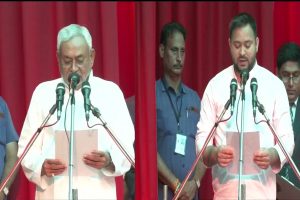 Nitish Kumar宣誓成为比哈尔邦首席部长，Tejashwi宣誓成为副首席部长