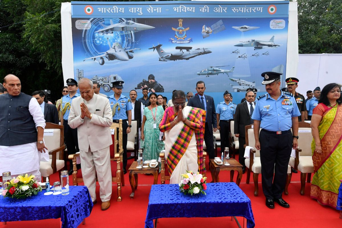 万博3.0下载APP印度空军90周年庆典在昌迪加尔举行