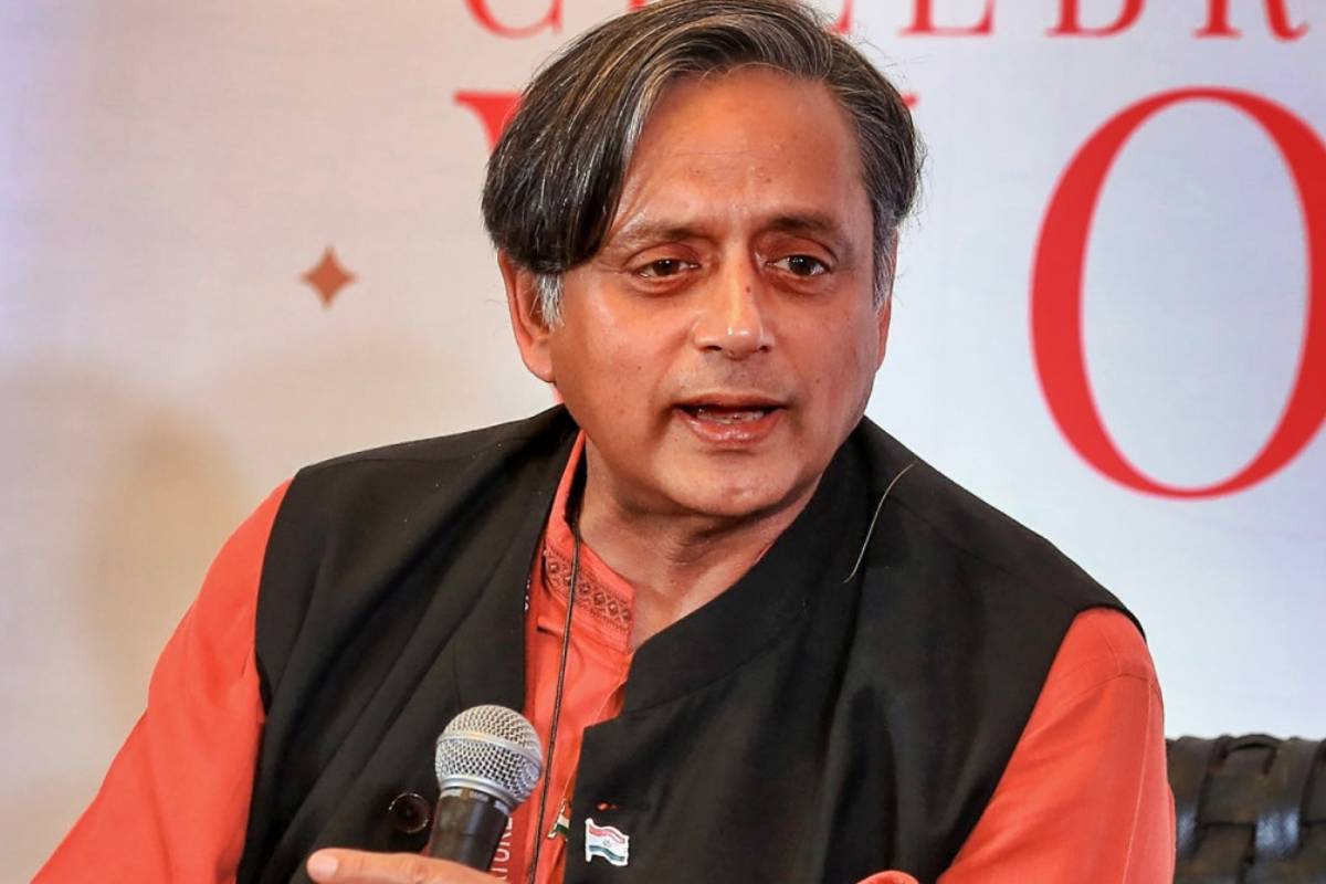 喀拉拉邦议会，Shashi Tharoor