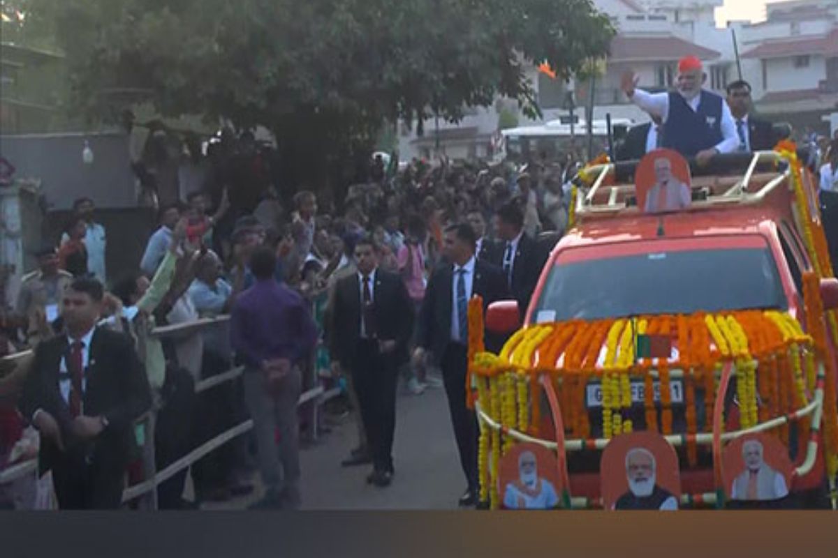 古吉拉特邦民意调查:莫迪总理在艾哈迈达巴德举行大规模路演