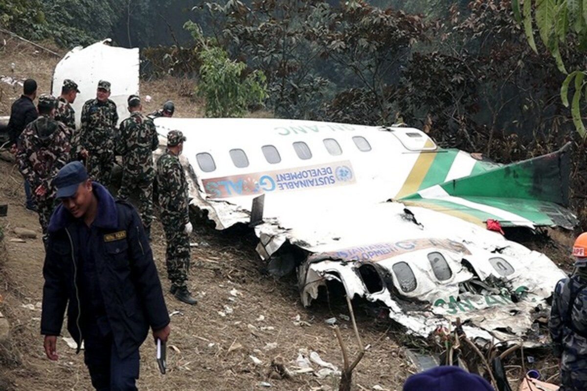 尼泊尔飞机失事遇难者在Ghazipur的村庄火化