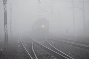 26列火车因大雾晚点:北方铁路