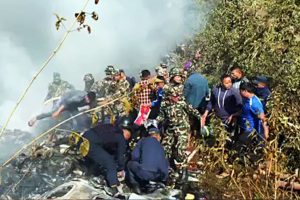尼泊尔军方:没有从飞机失事现场救出生还者吗
