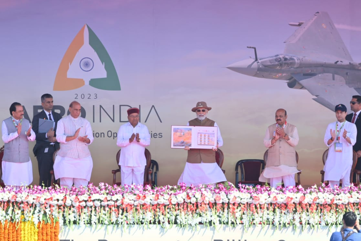 莫迪总理在2023年印度航空公司万博3.0下载APP，国防部门的参与者，2023年印度航空公司