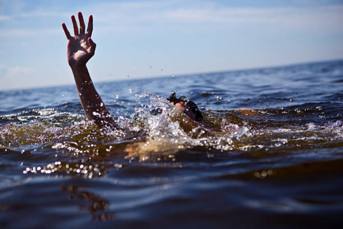 拉贾斯坦邦:横渡昌巴尔河时，2人溺水，5人失踪